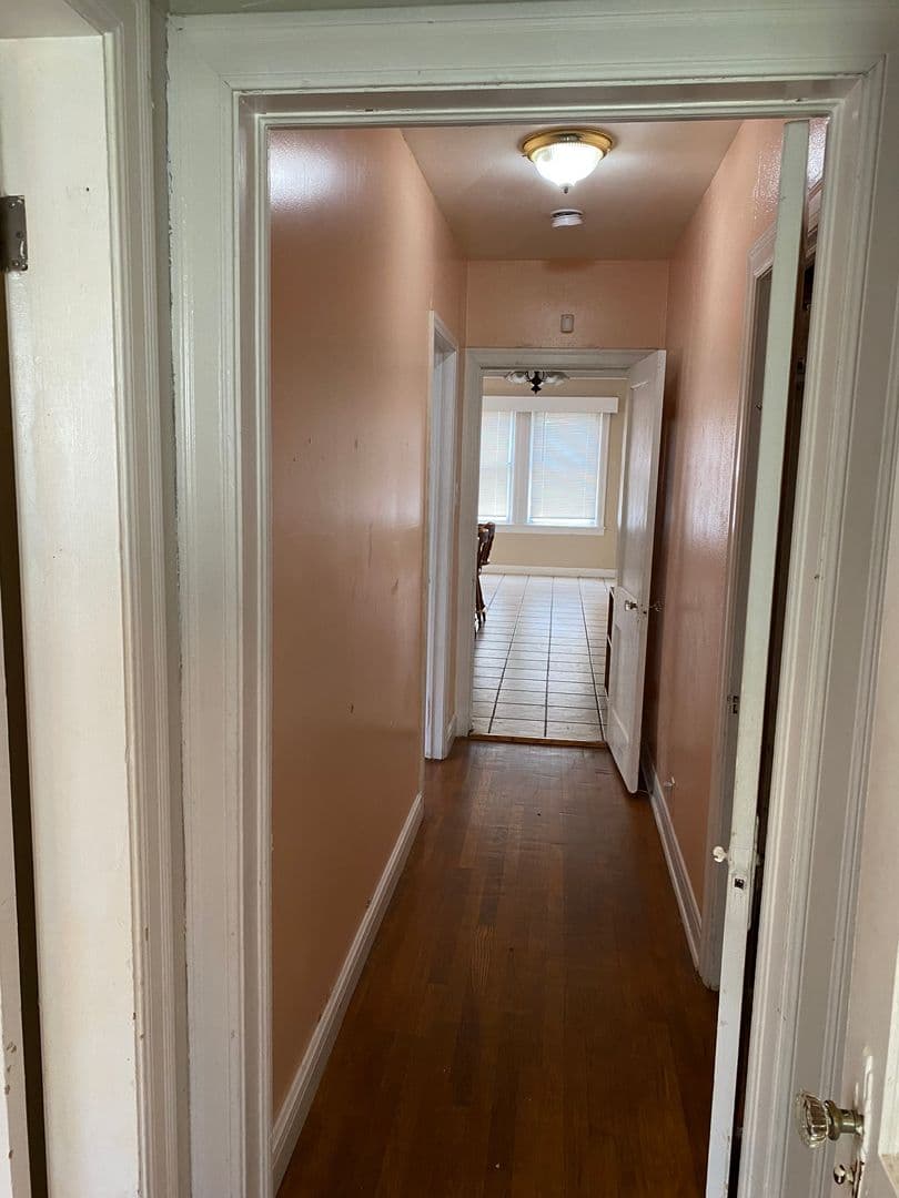 Austin Apartment: 818 East 30th Street