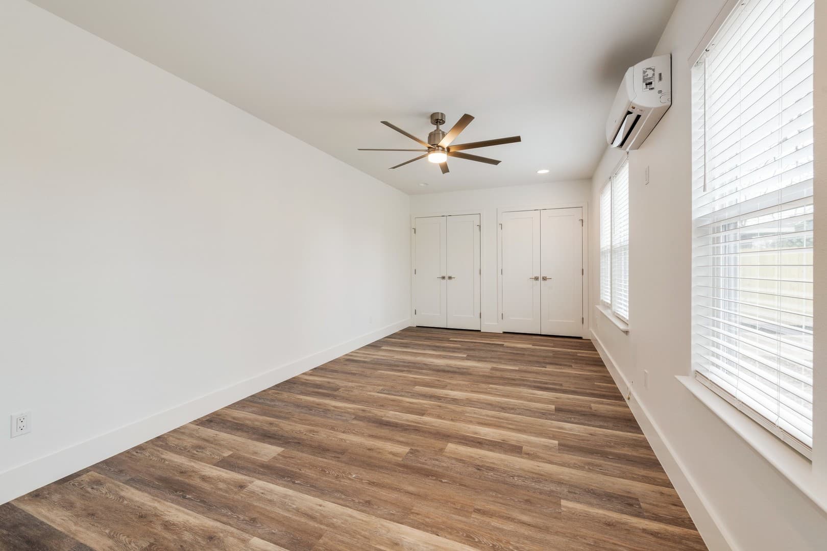 Austin House: 1021 East 45th Street