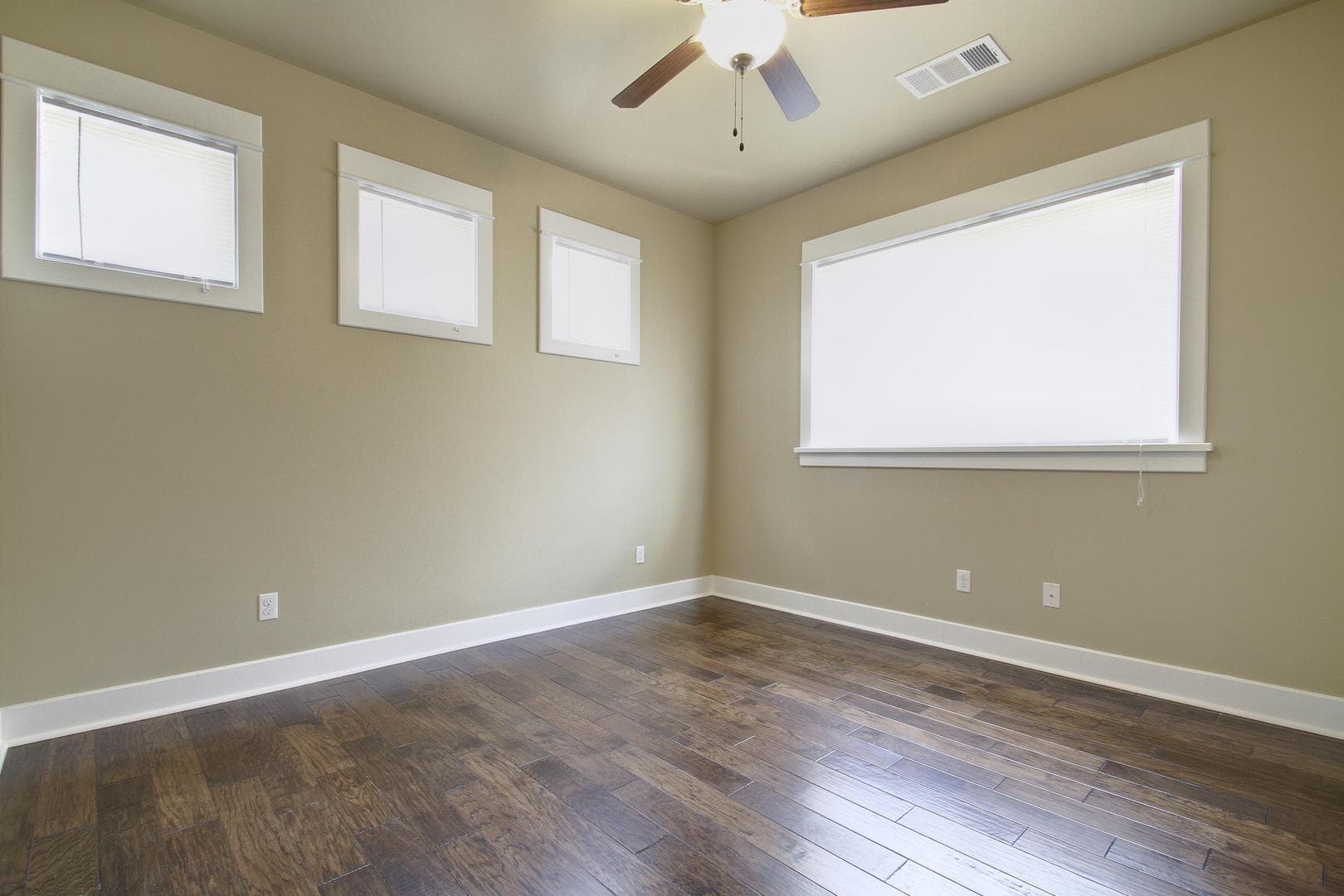 Austin House: 3510 West Avenue