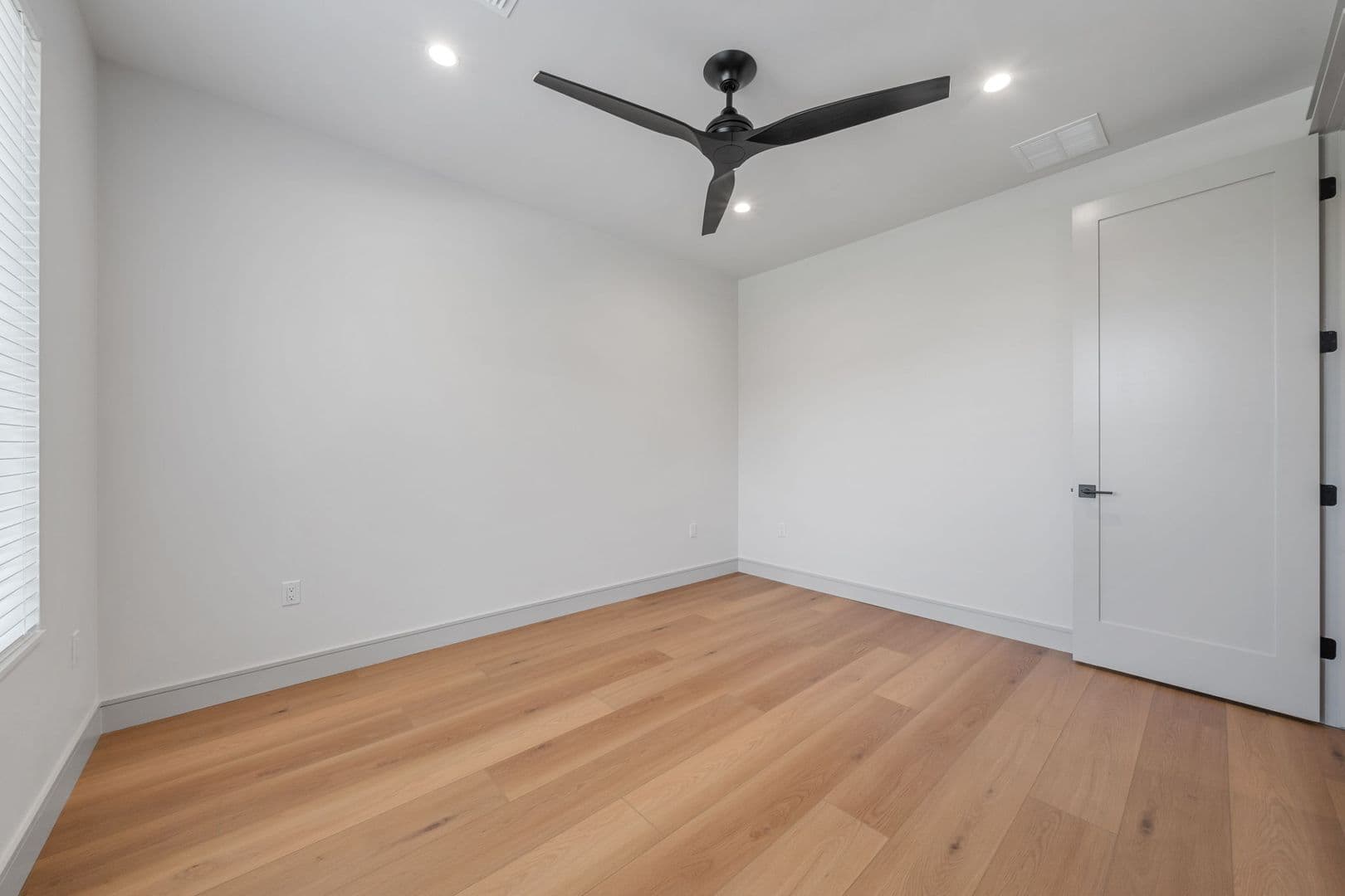 Austin Apartment: 917 E 37th Street