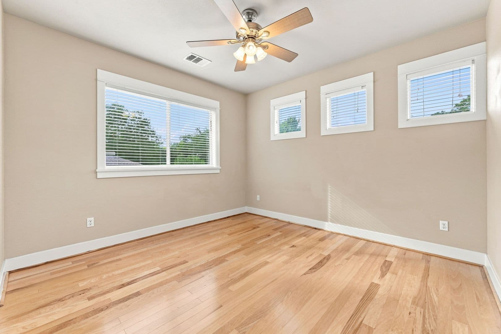 Austin House: 401 Zennia Street