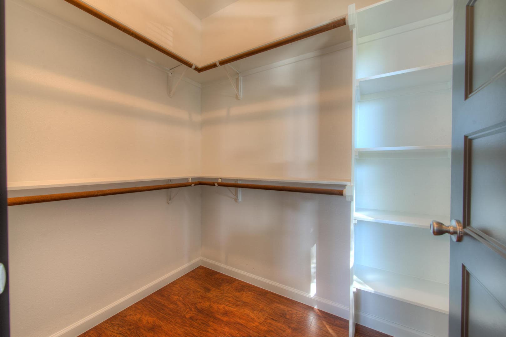 Austin Apartment: 3704 Harmon Ave