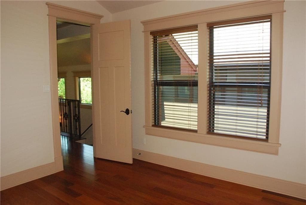 Austin Apartment: 722 Harris Avenue