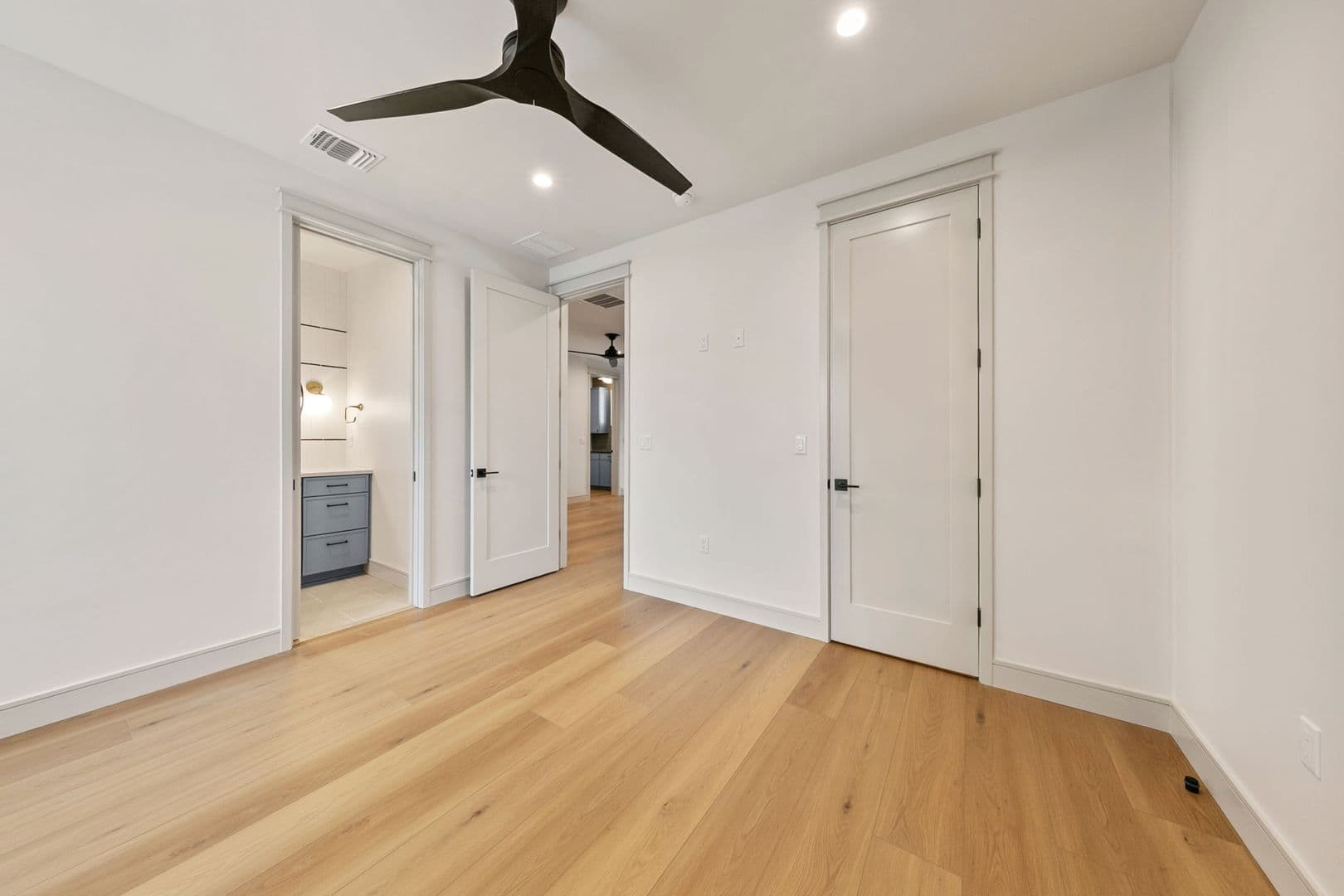 Austin Apartment: 917 E 37th Street
