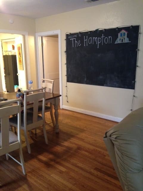 Austin House: 2915 Hampton Road