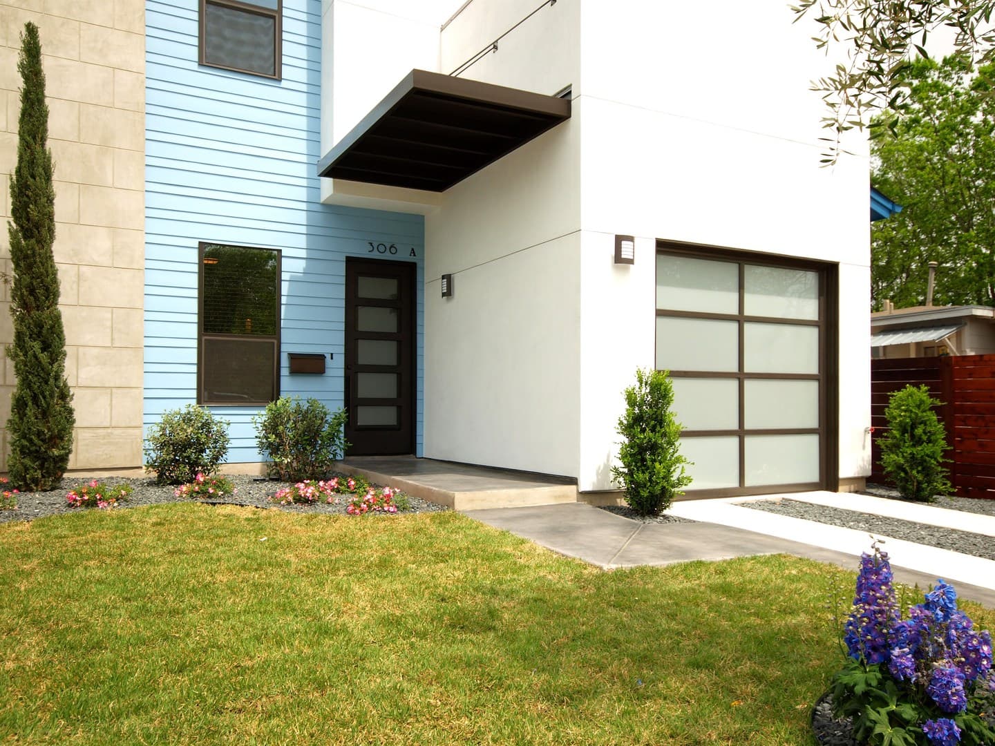 Austin Apartment: 306 Franklin Blvd