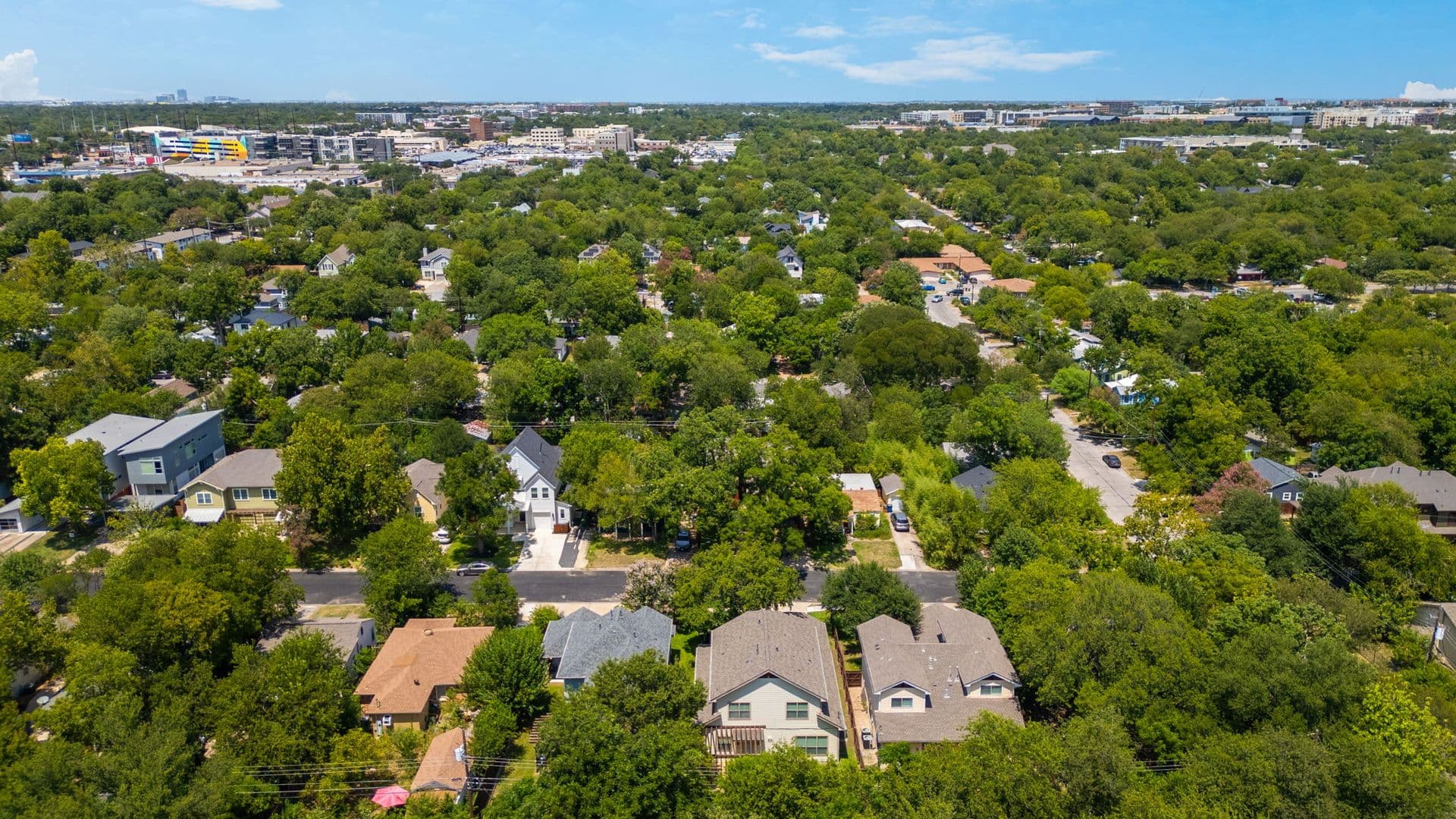 Austin House: 303 Zennia Street