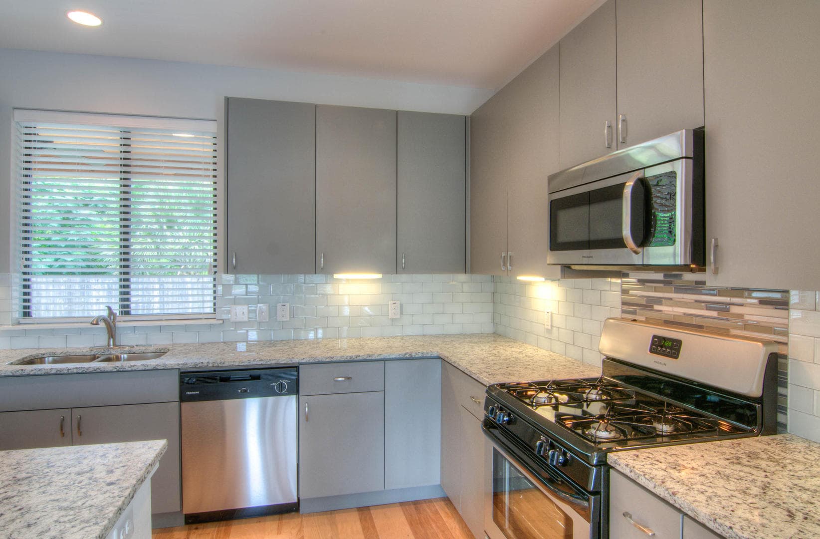 Austin House: 4303 Red River