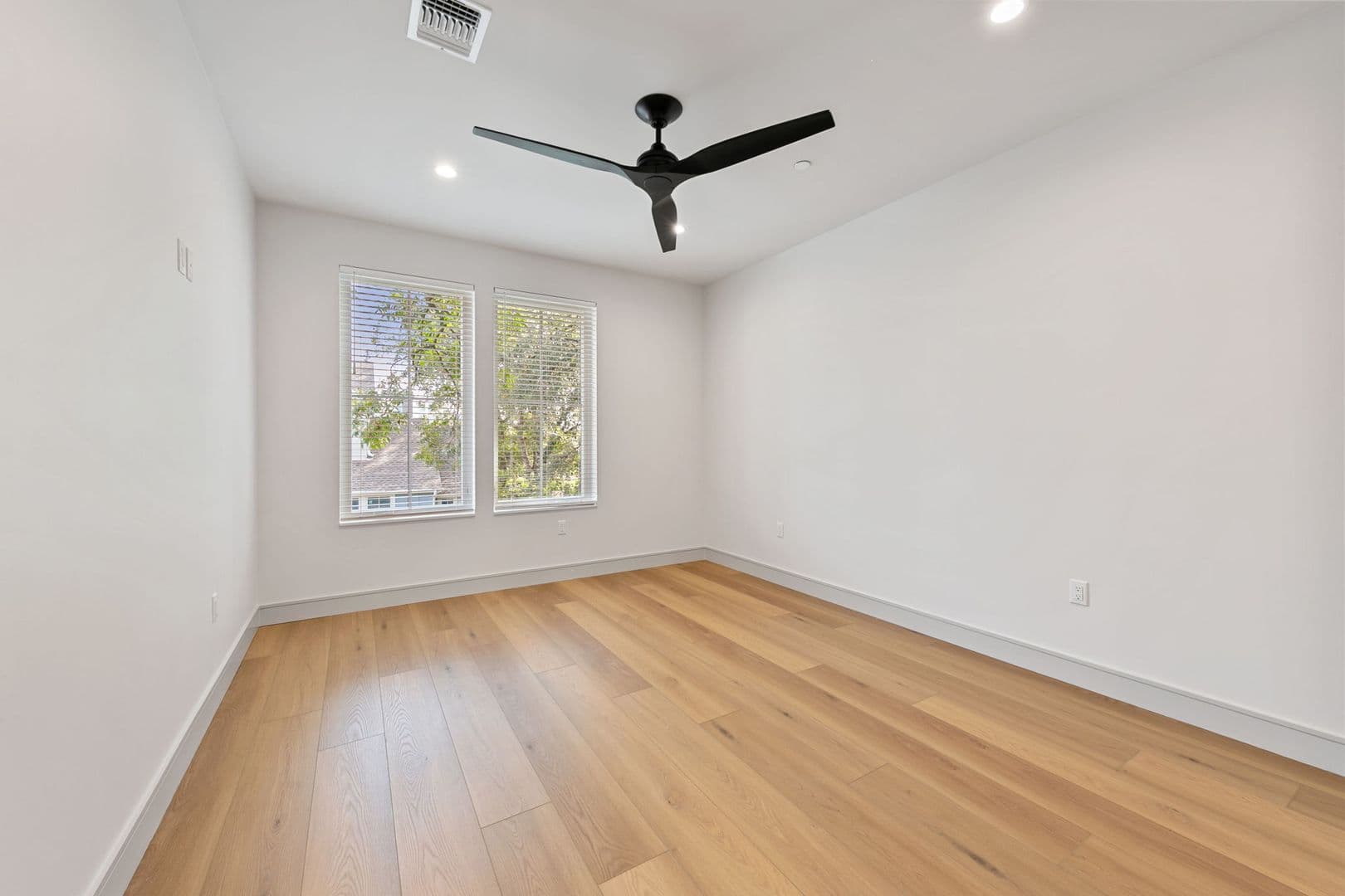 Austin Apartment: 917 E 37th Street