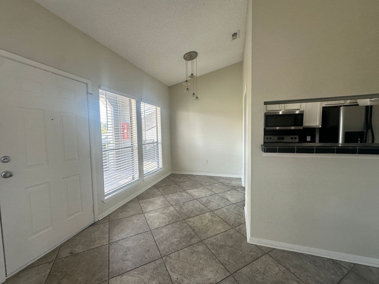 Austin House: 2901 San Jacinto #304