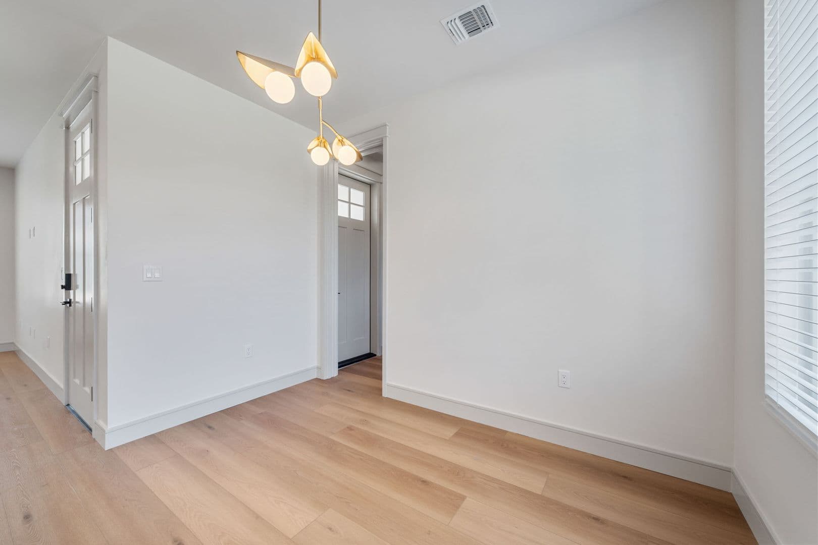 Austin Apartment: 917 E 37th Street