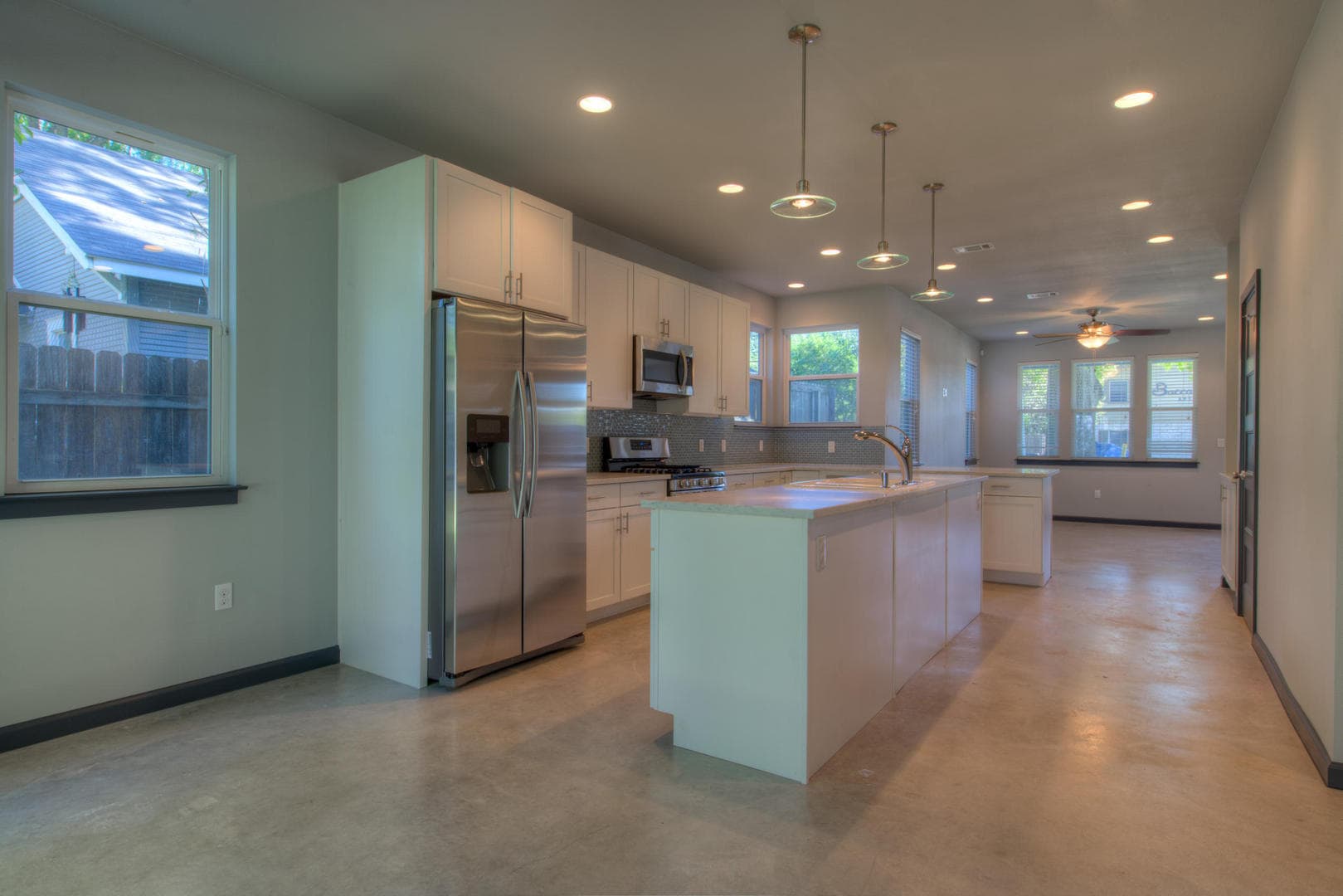 Austin Apartment: 3704 Harmon Ave