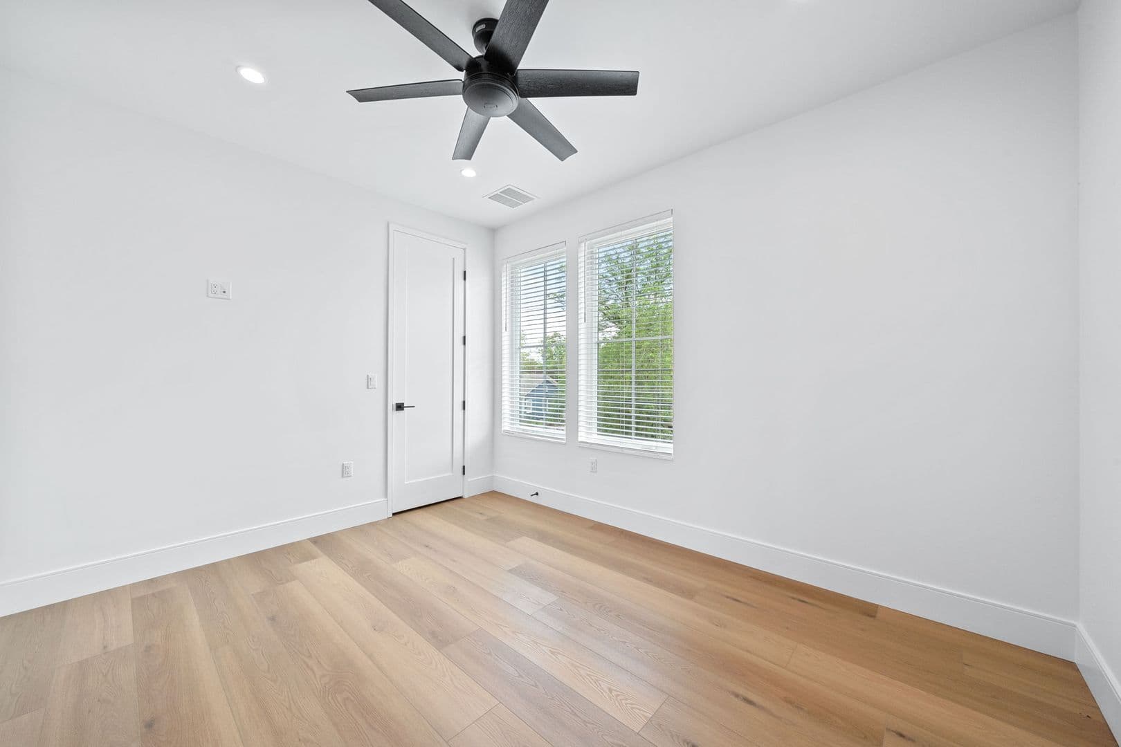 Austin House: 3900 Becker