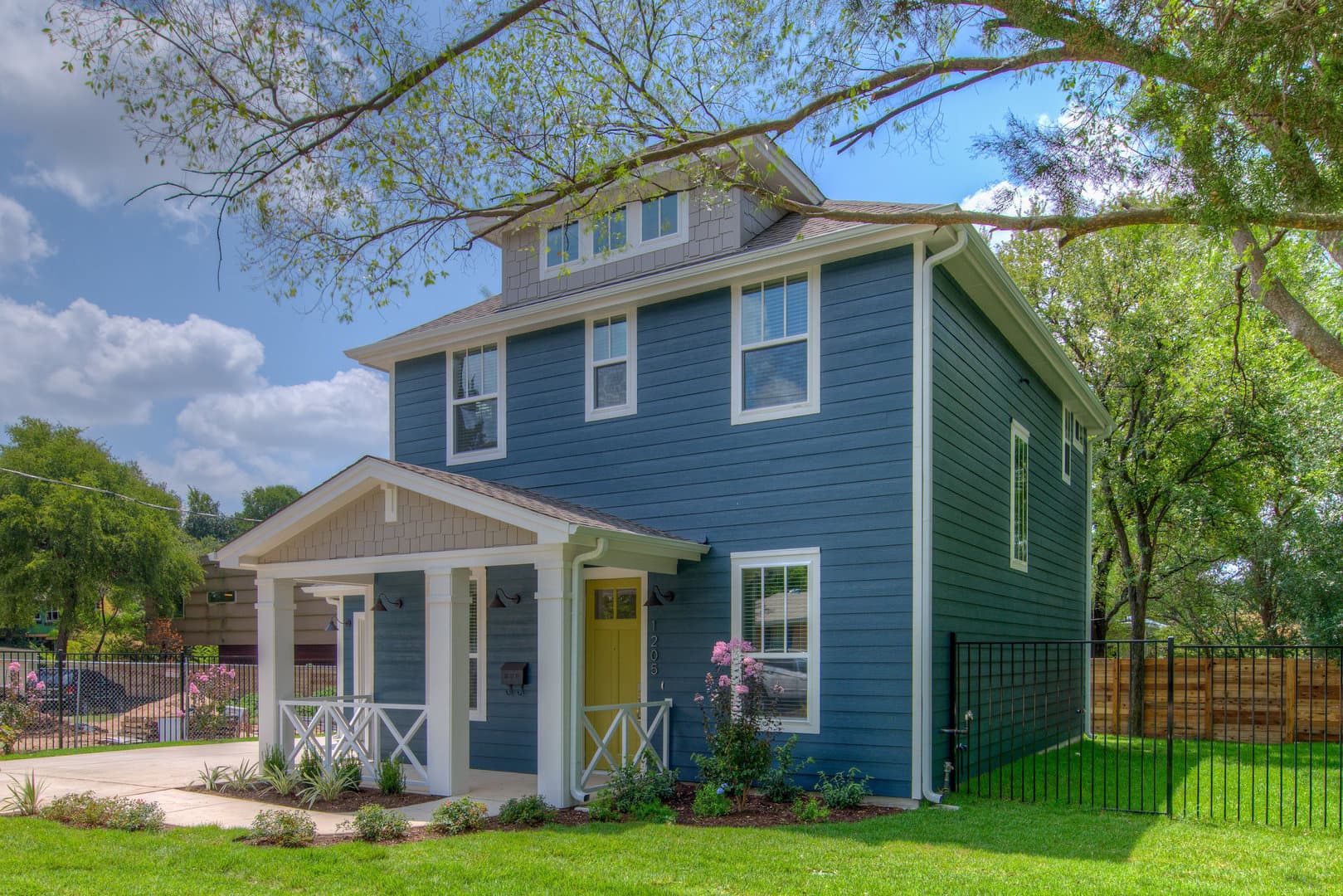 Austin House: 1205 West 22nd Street