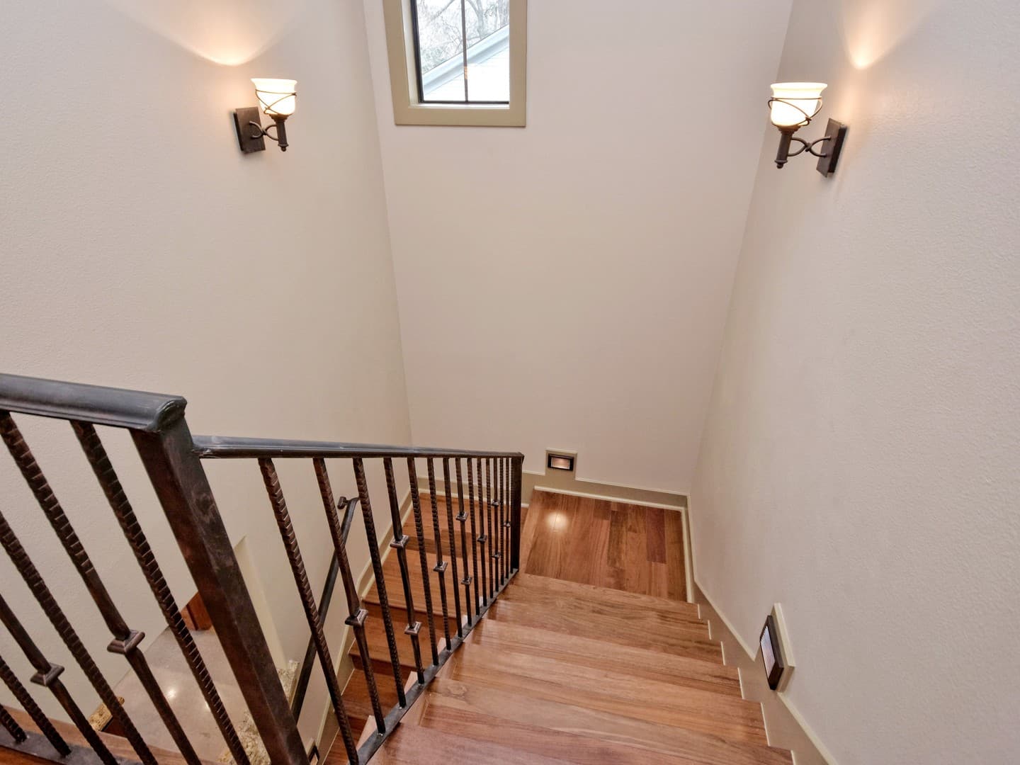 Austin Apartment: 716 Harris Avenue