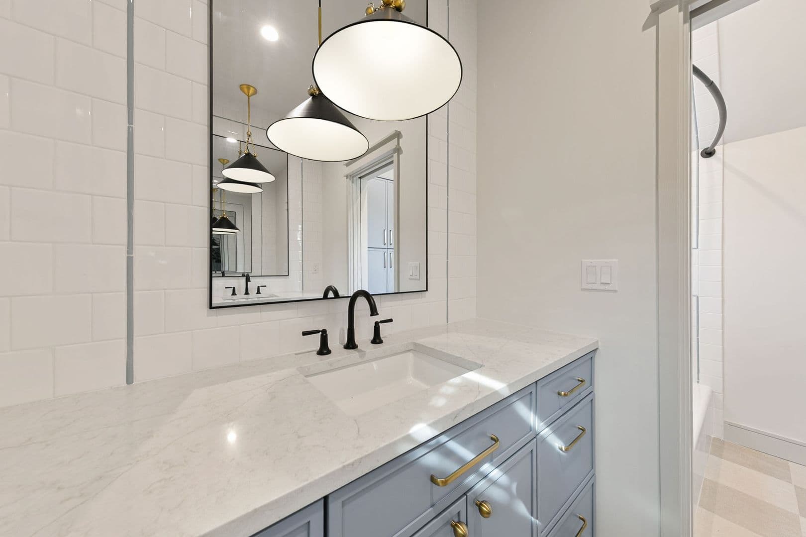 Austin Apartment: 917 E 37th Street
