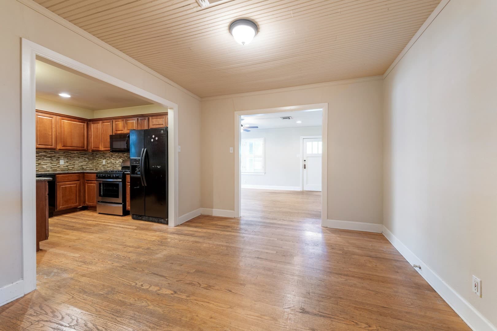 Austin Apartment: 921 East 37th Street