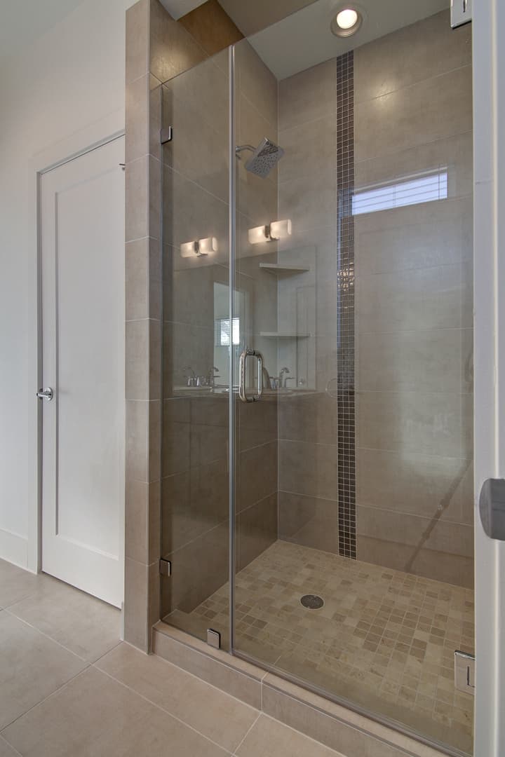 Austin House: 5305 Martin Avenue