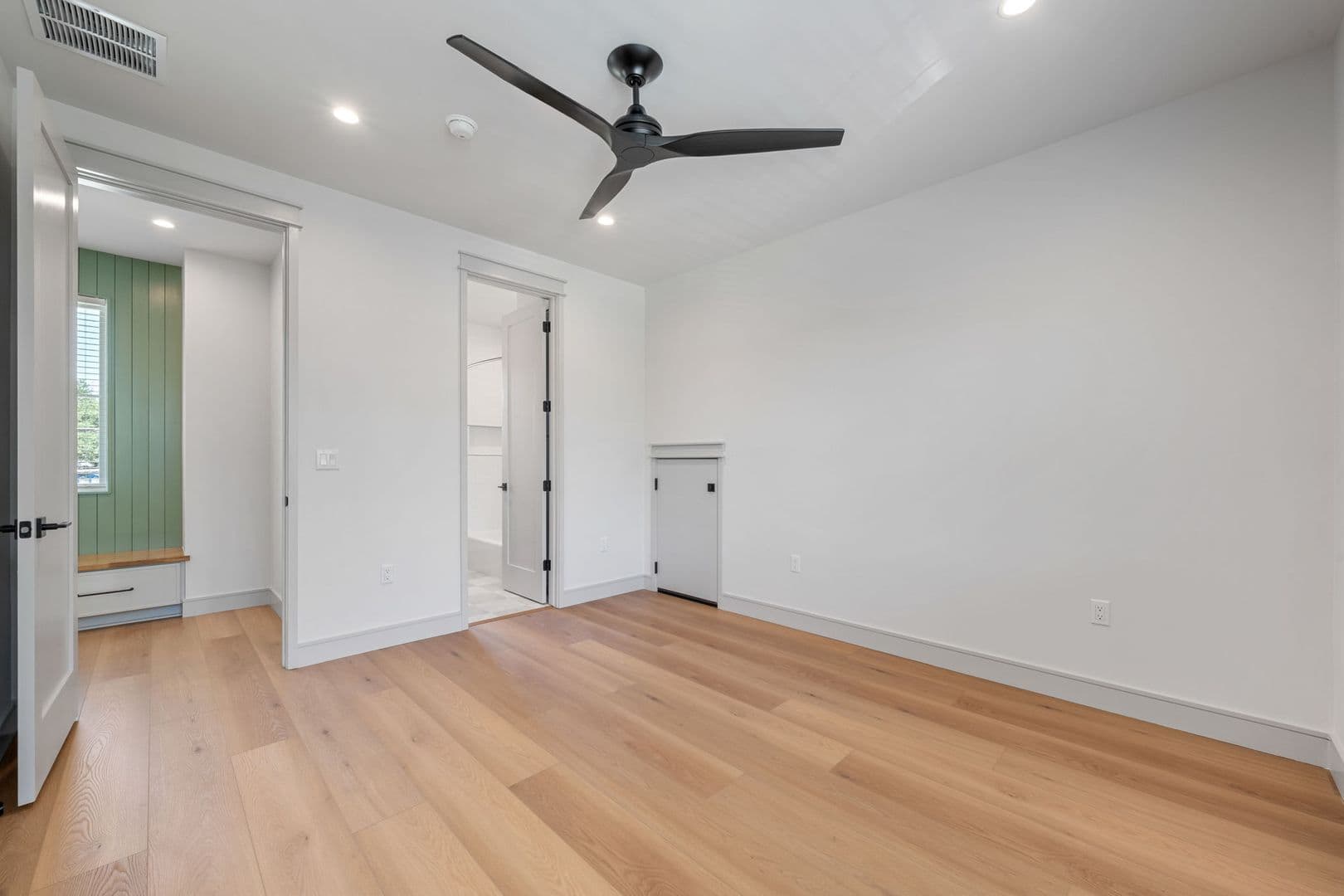Austin Apartment: 917 E 37th Street