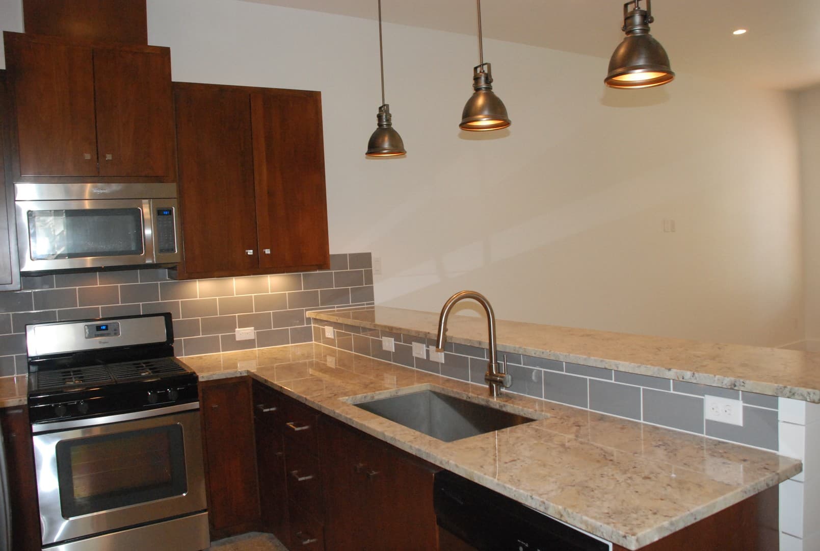 Austin Apartment: 718 Harris Avenue