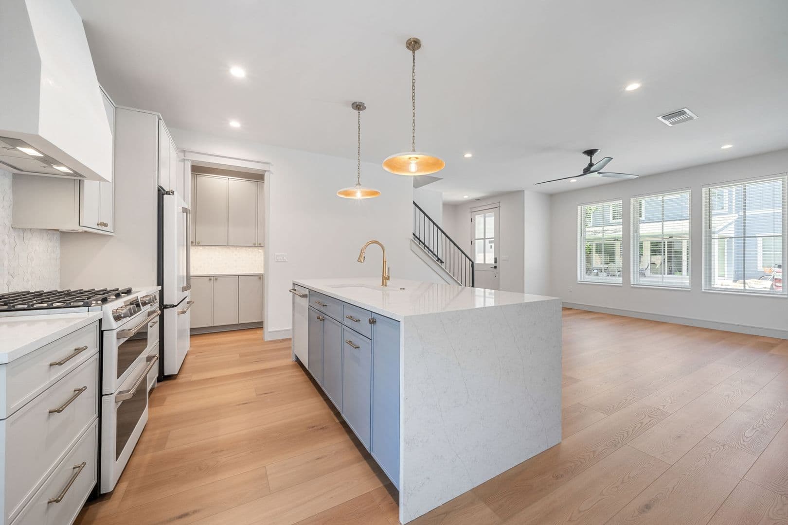 Austin Apartment: 917 E 37th Street