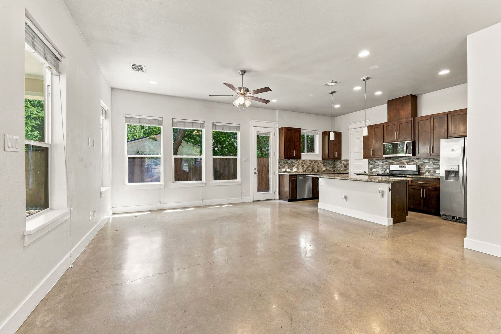 Austin House: 923 East 37th Street