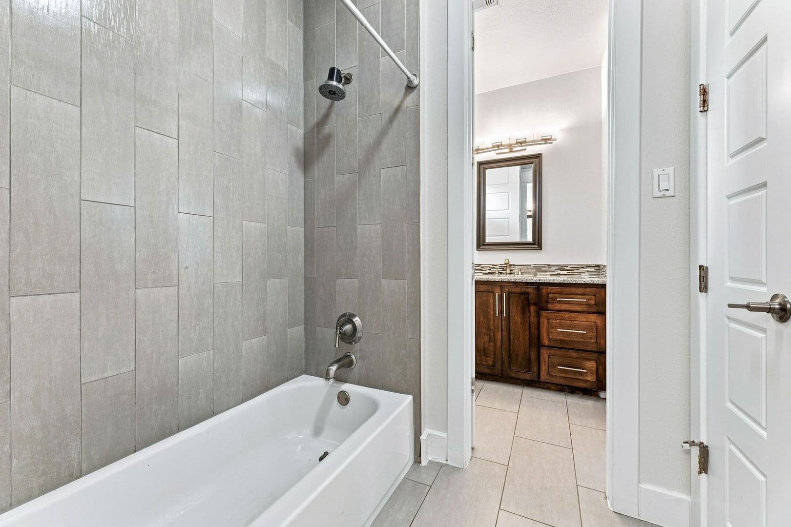 Austin House: 923 East 37th Street