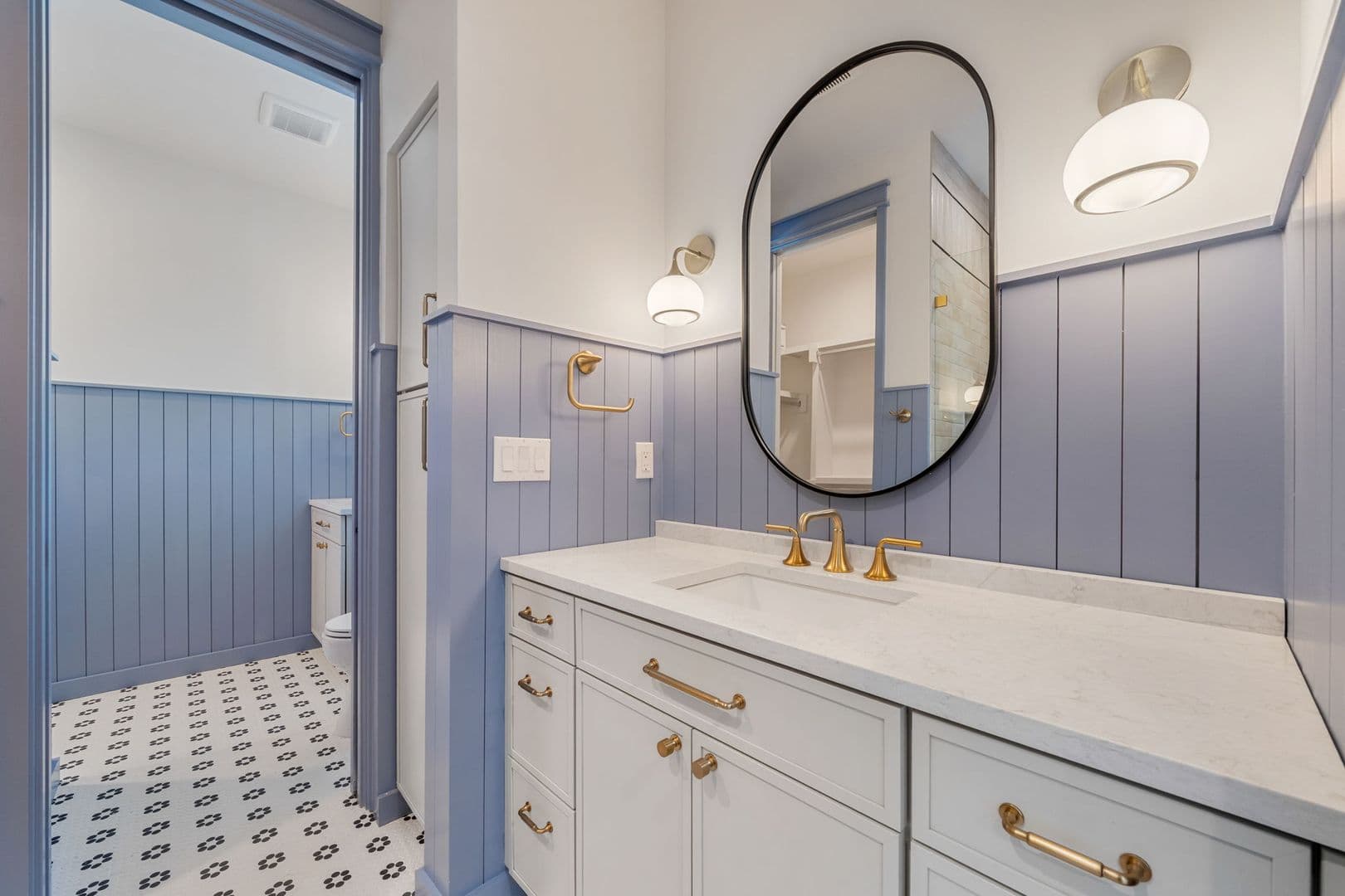 Austin Apartment: 917 E 37th Street
