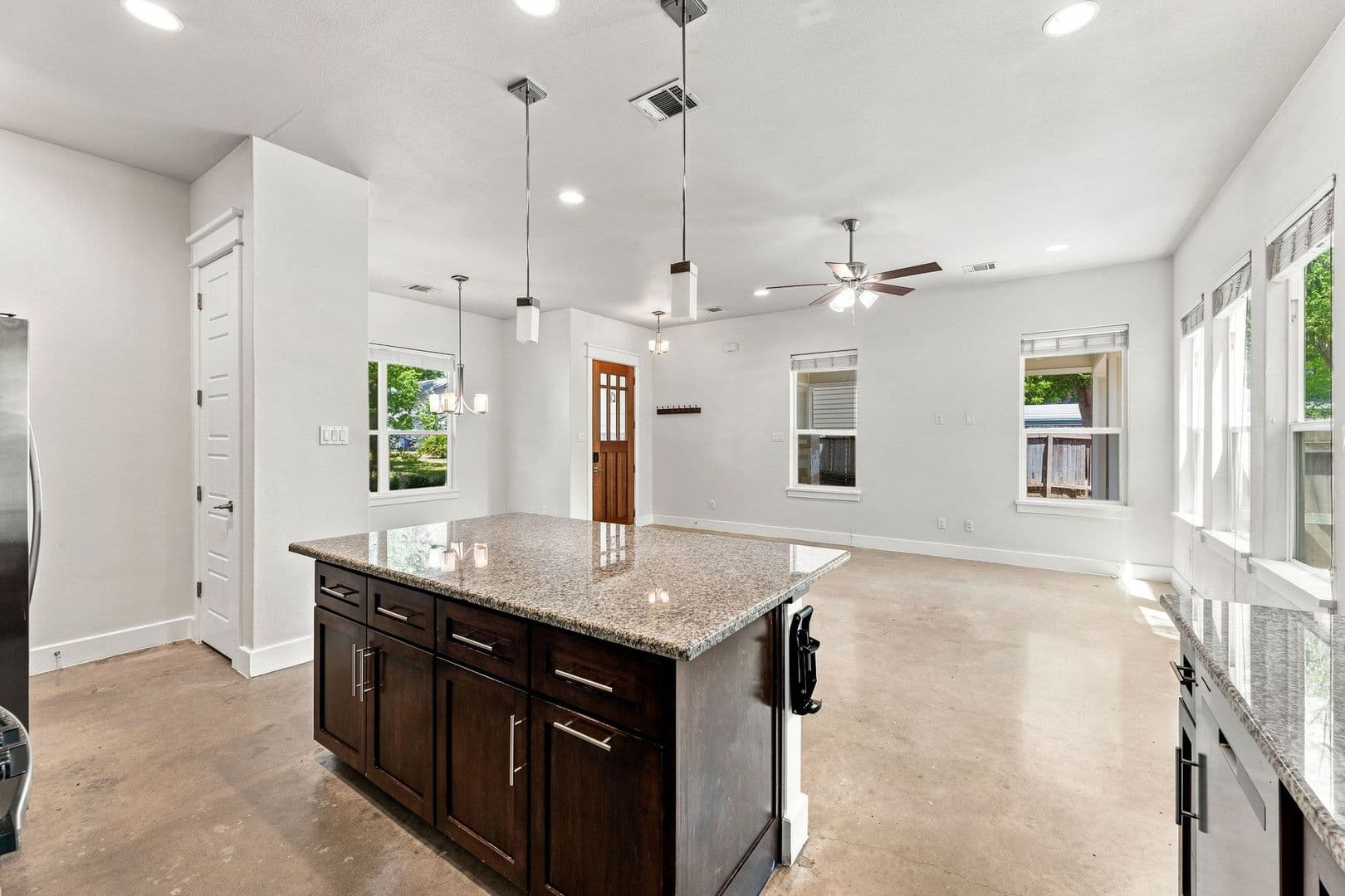 Austin House: 923 East 37th Street