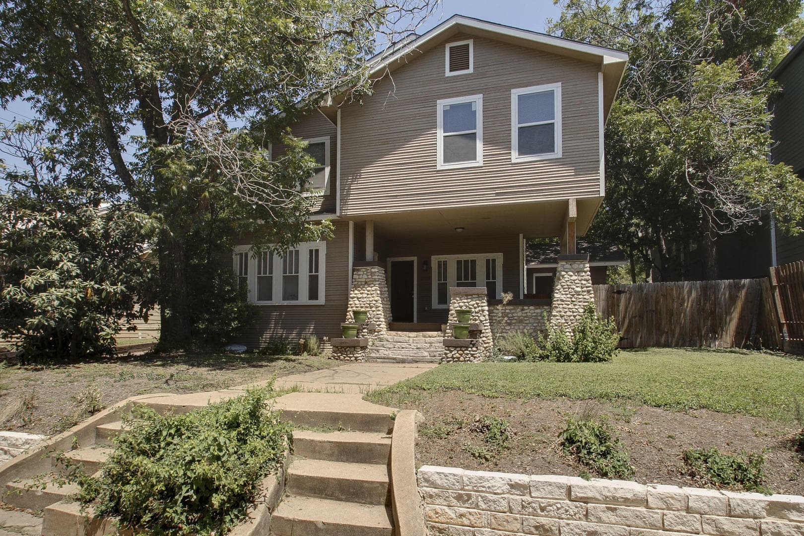 Austin House: 1004 West 22nd Street