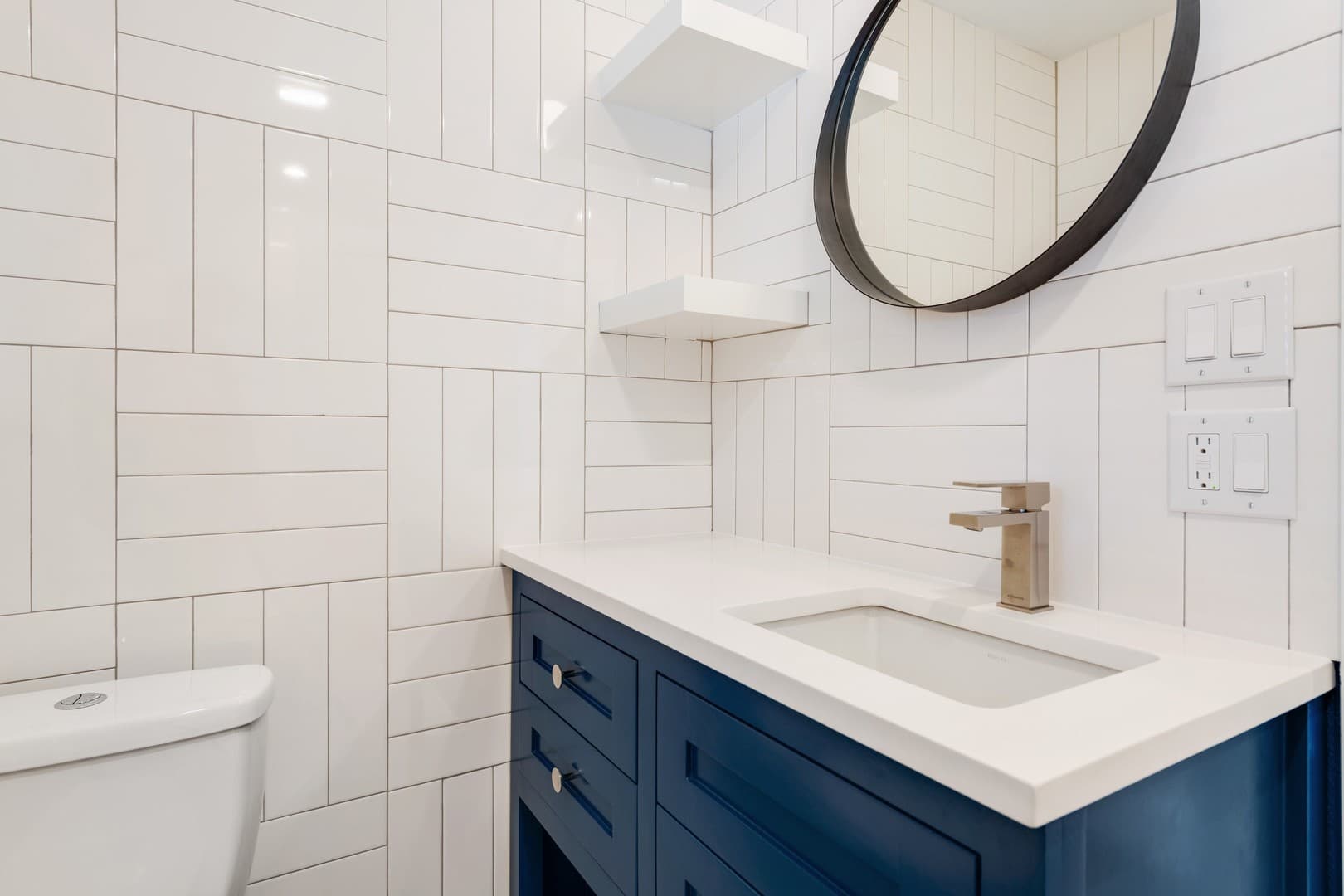Austin House: 1021 East 45th Street