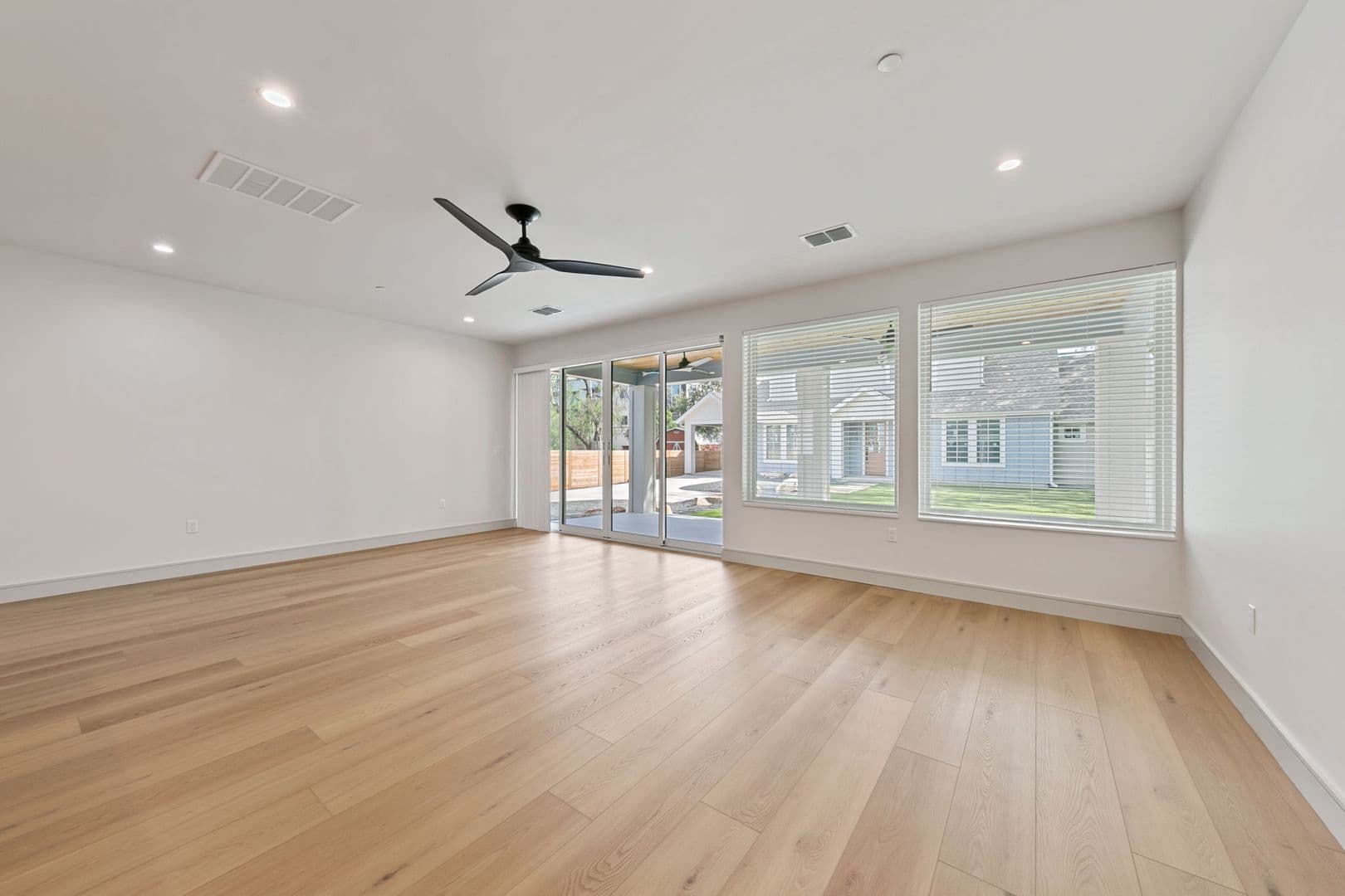 Austin Apartment: 917 E 37th Street