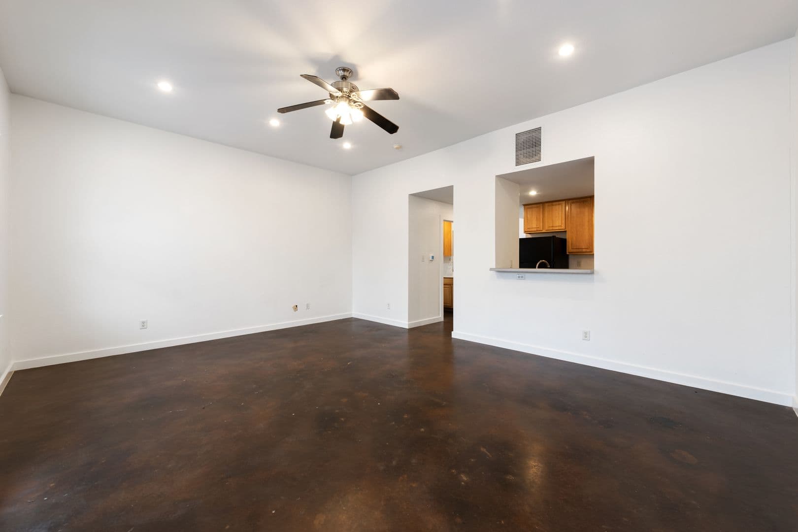Austin Apartment: 2601 East 7th Street