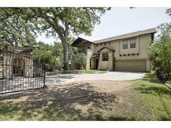 Austin House: 306 E 34th St. Unit B