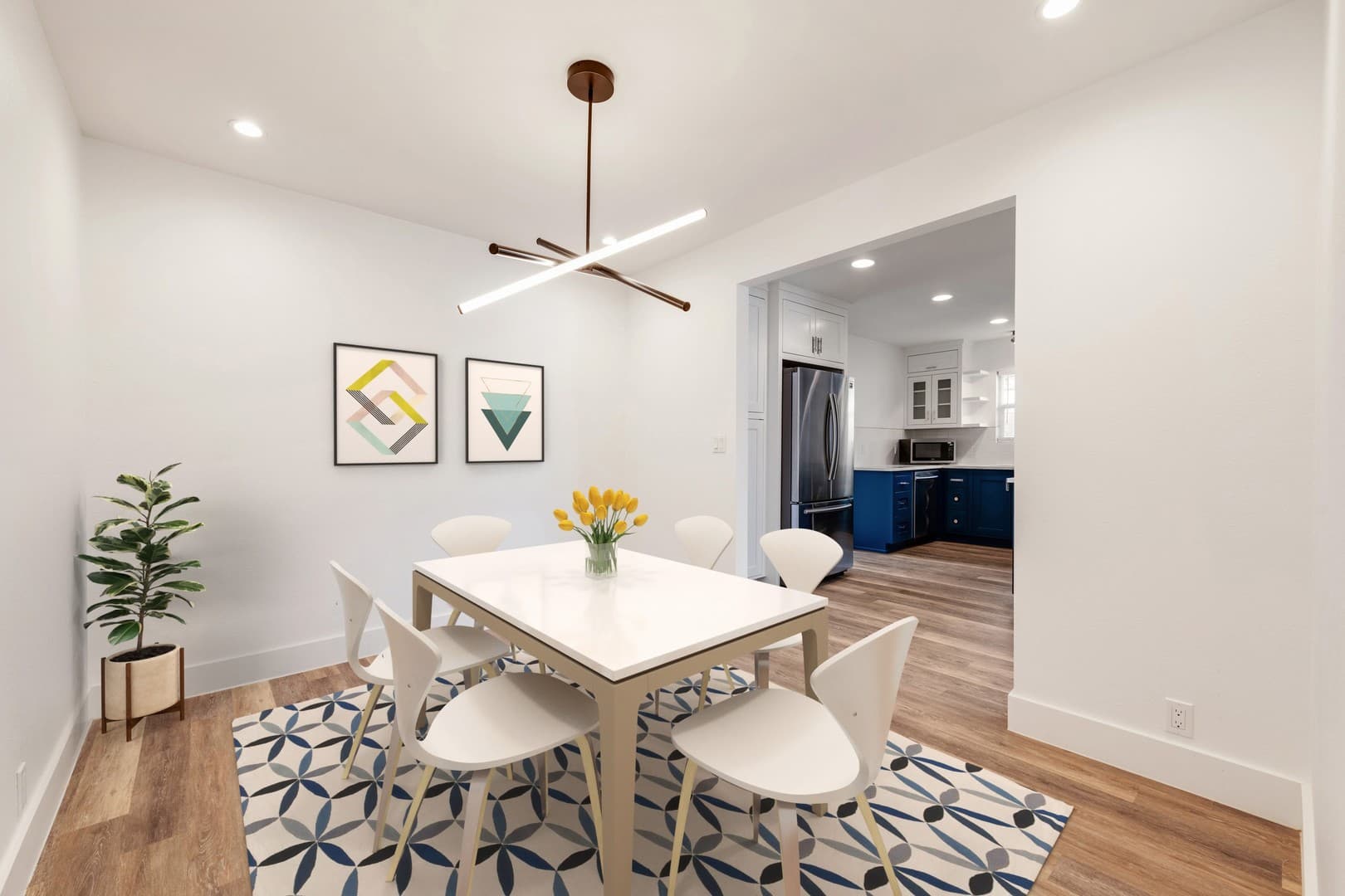 Austin House: 1021 East 45th Street