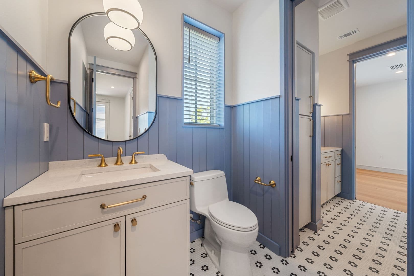 Austin Apartment: 917 E 37th Street