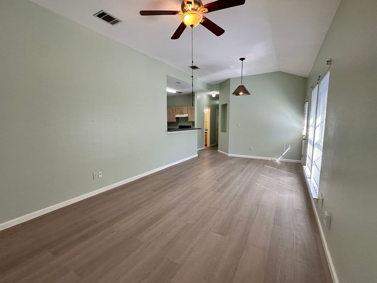 Austin Apartment: 8706 Weiser