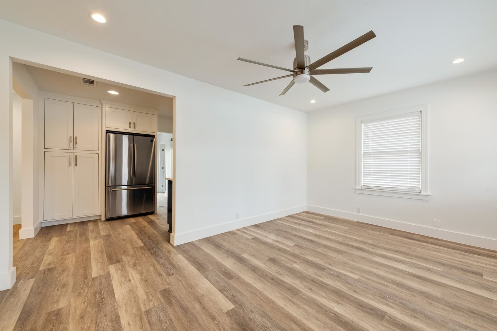 Austin House: 1021 East 45th Street