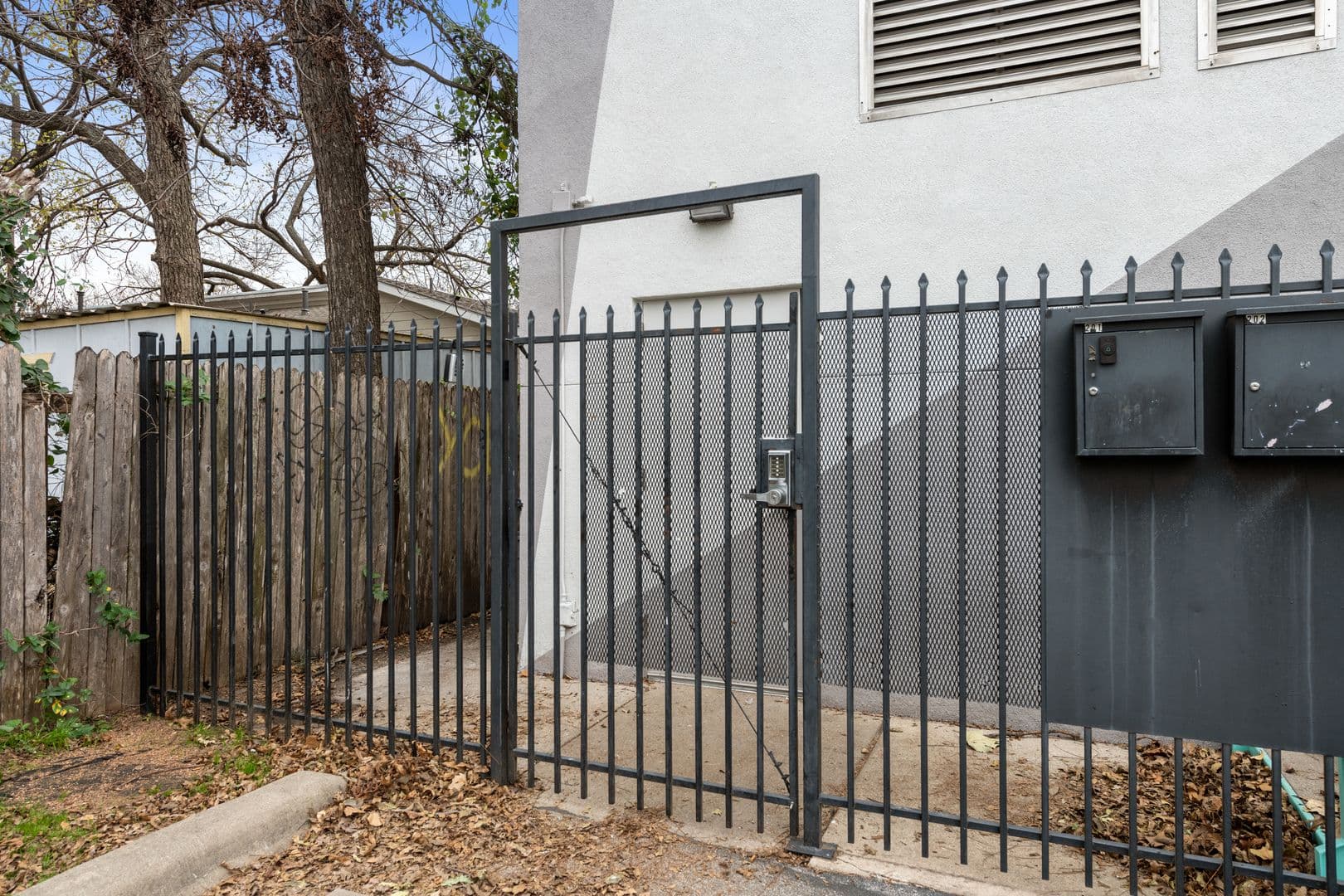 Austin Apartment: 2601 East 7th Street