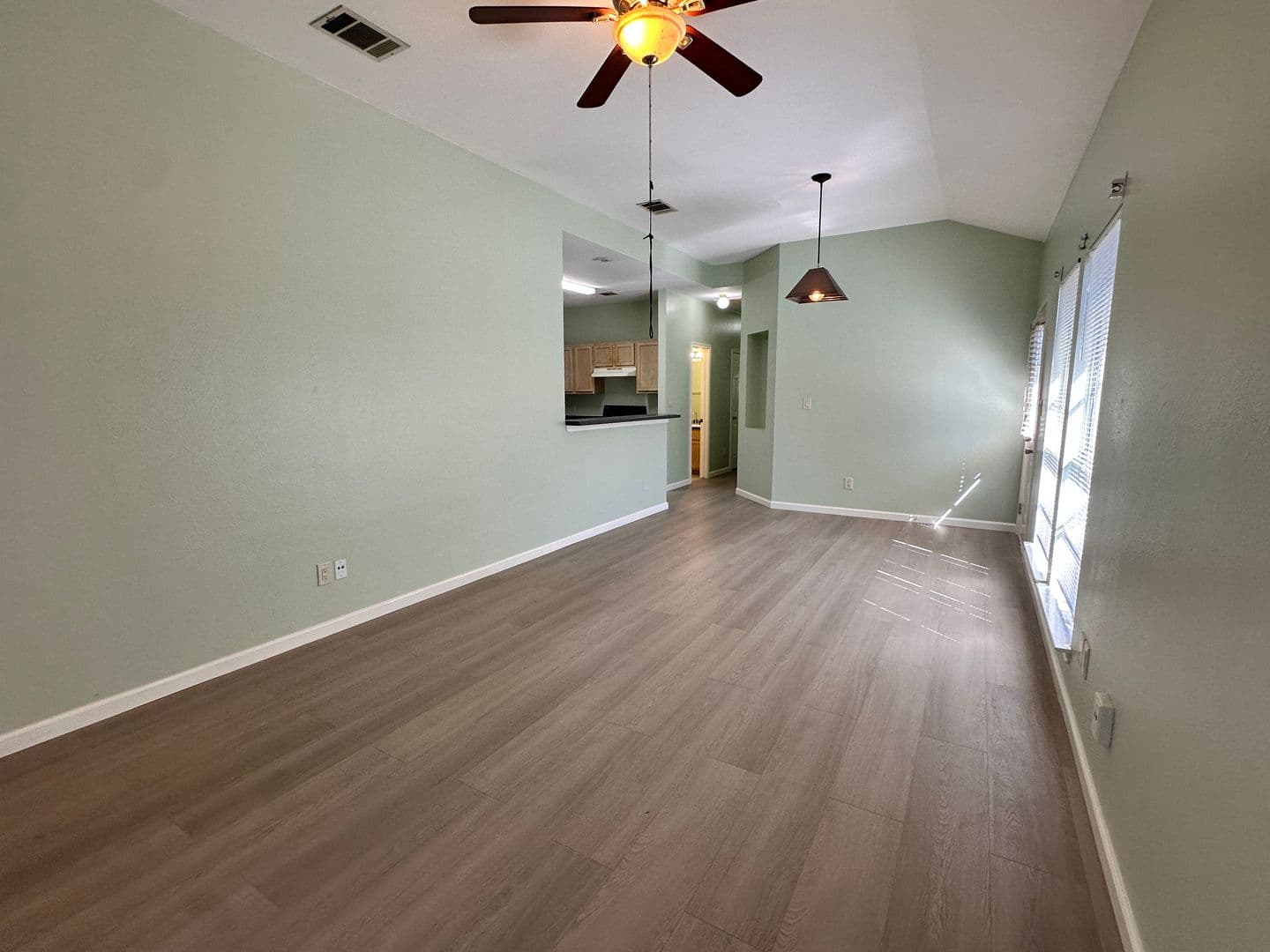 Austin Apartment: 8706 Weiser