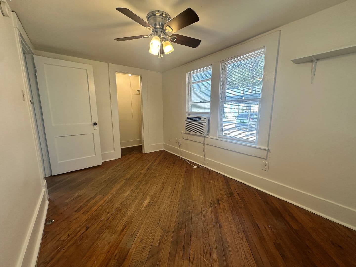 Austin Apartment: 106 West 38th Street