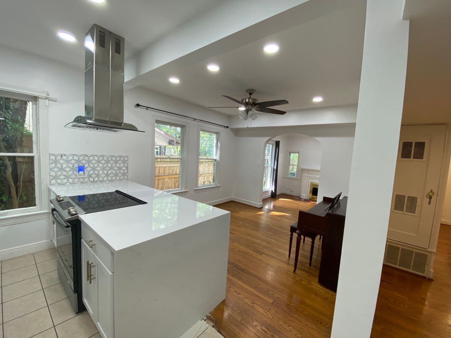 Austin Apartment: 803 East 32nd Street