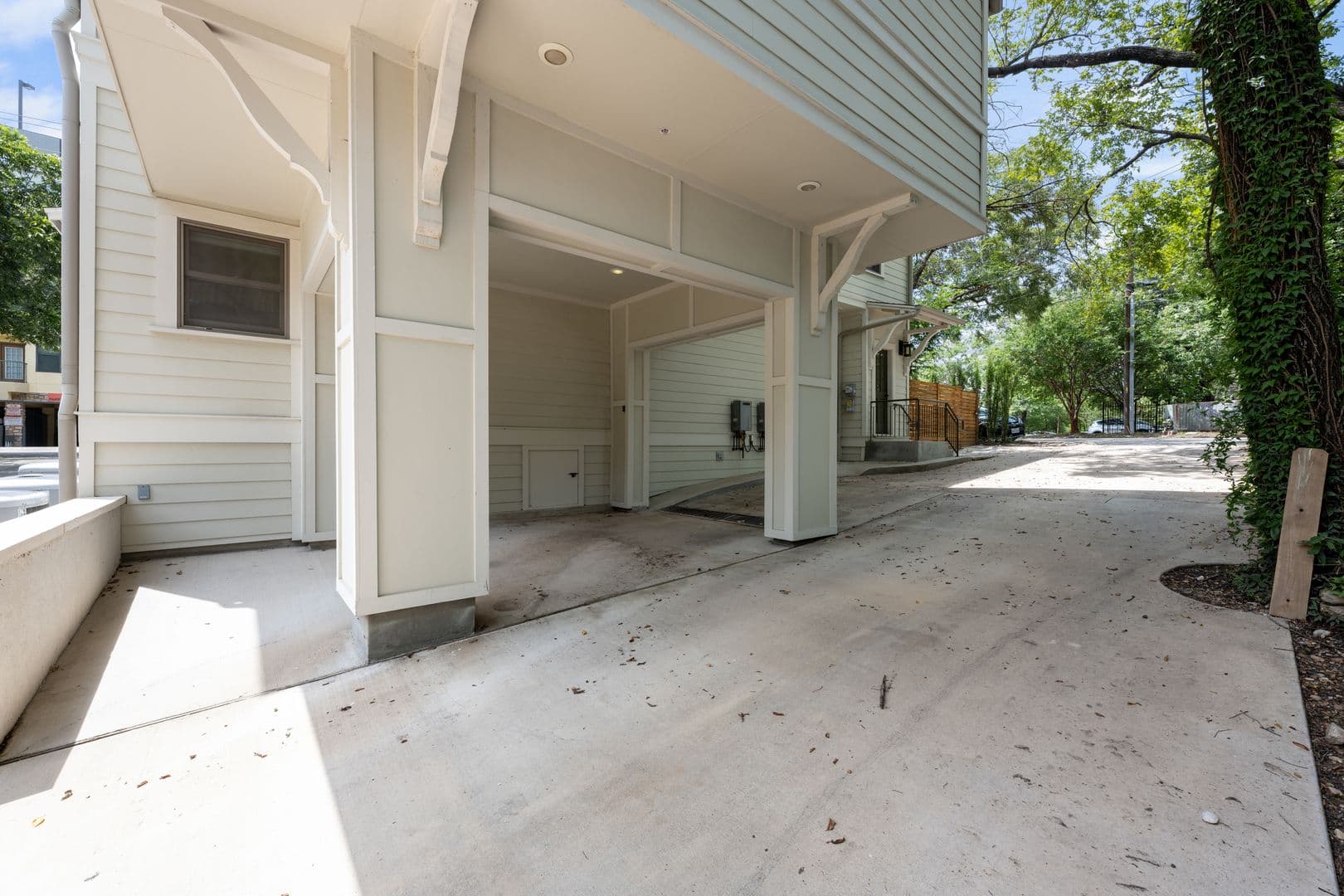 Austin House: 2811 Hemphill Park
