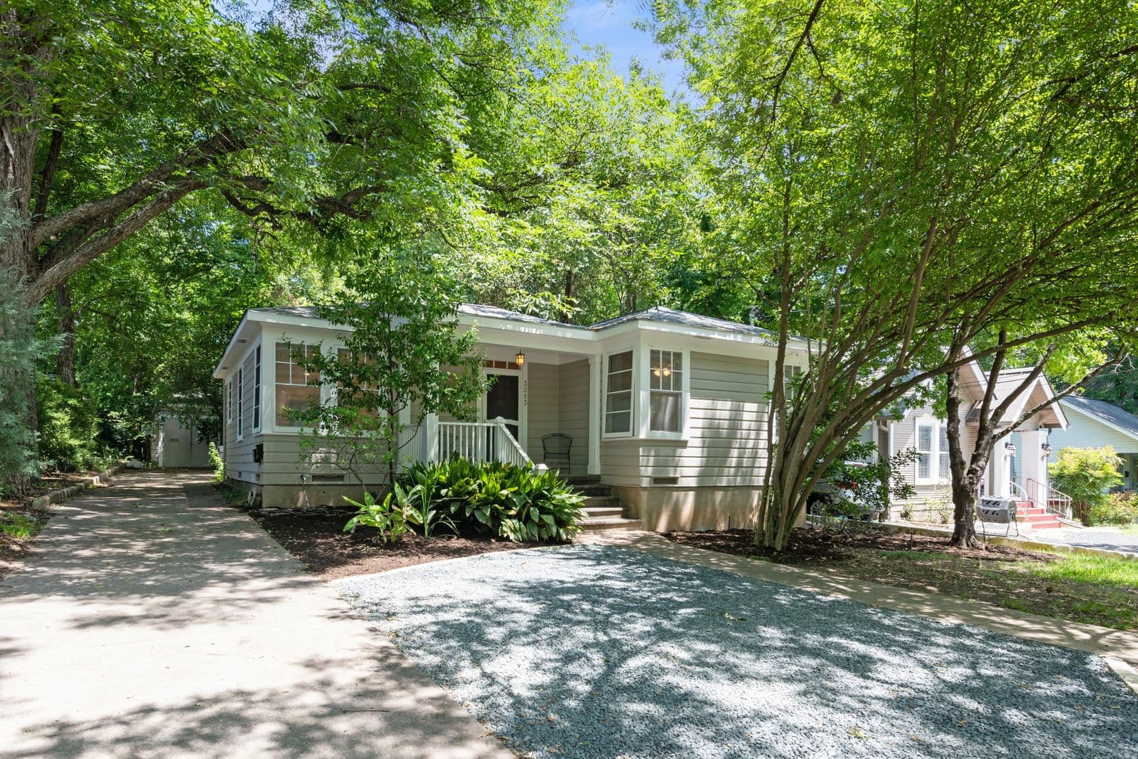Austin Apartment: 3213 Hampton Road