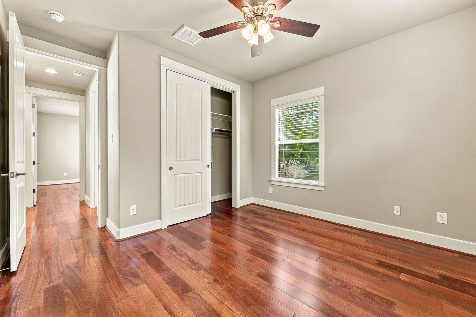 Austin House: 303 Zennia Street