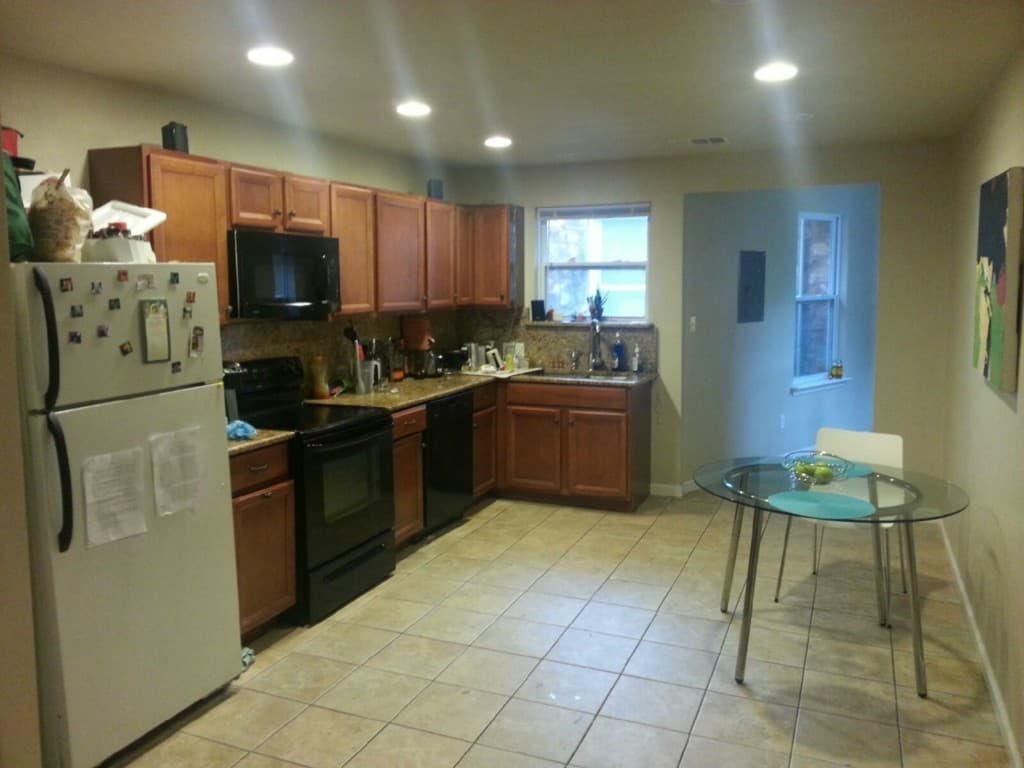 Austin Apartment: 818 East 30th Street