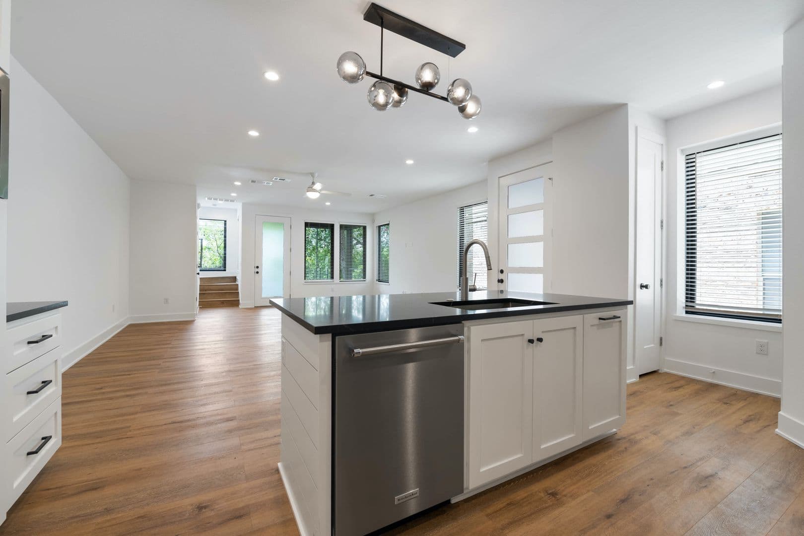 Austin Apartment: 2710 San Pedro Street