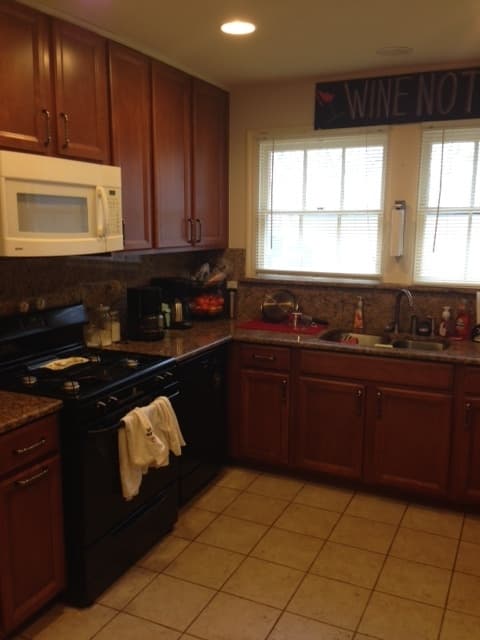 Austin House: 2915 Hampton Road