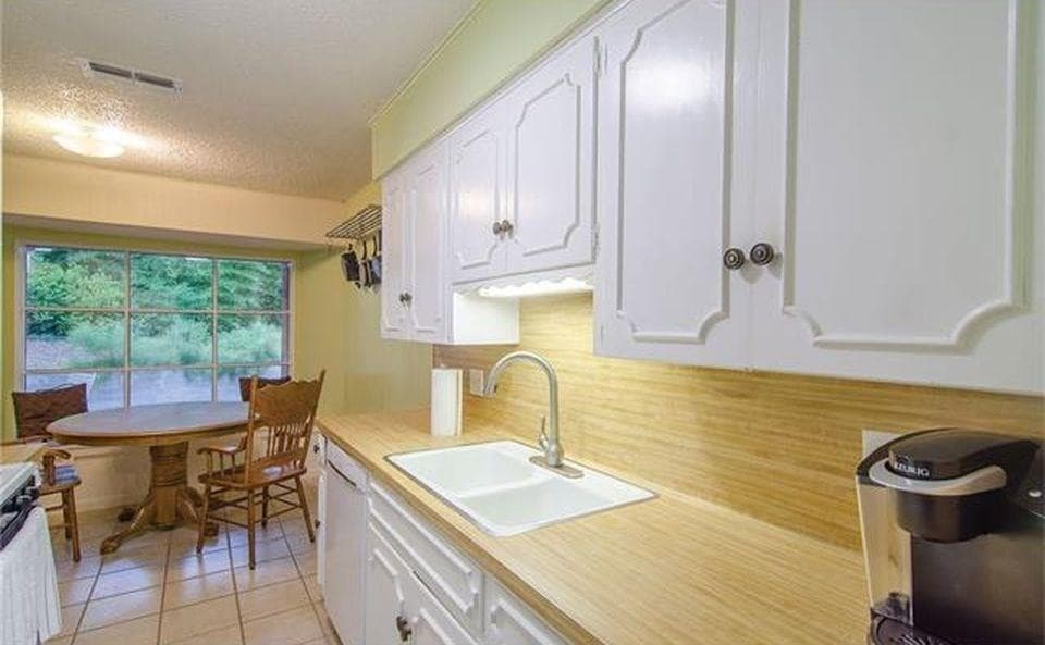 Austin Apartment: 1003 West Martin Luther King, Jr Blvd.