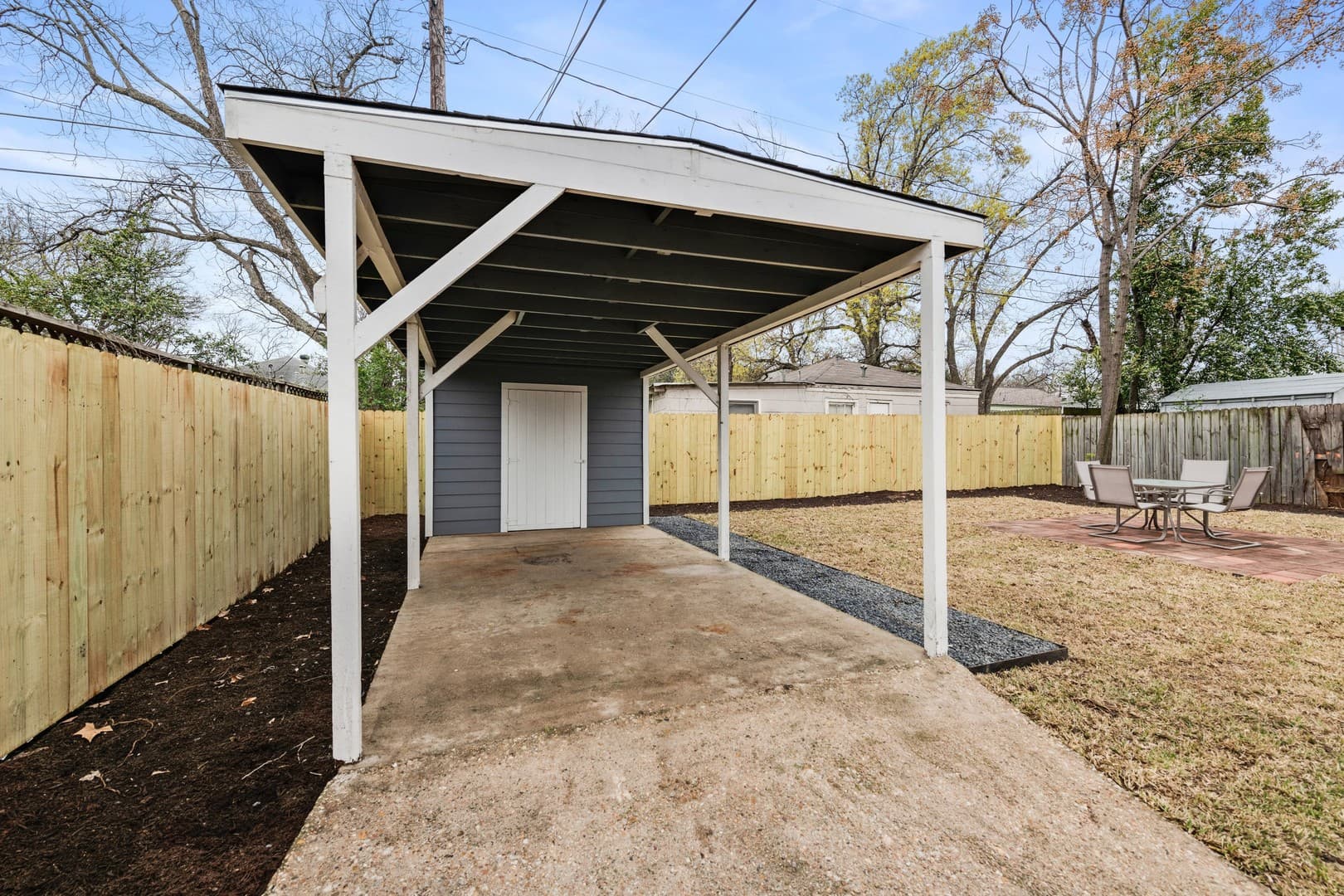 Austin House: 1021 East 45th Street